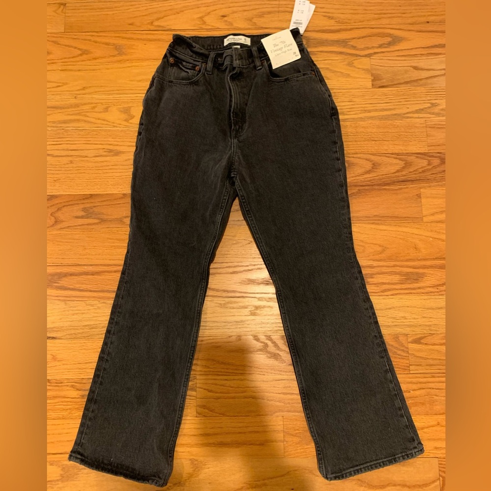 Abercrombie and Fitch NEW WITH TAGS Vintage 70s Flare Ultra High Rise Curve Love